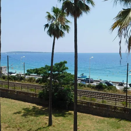 Charming T1 Les Tridents Appartamento Cannes